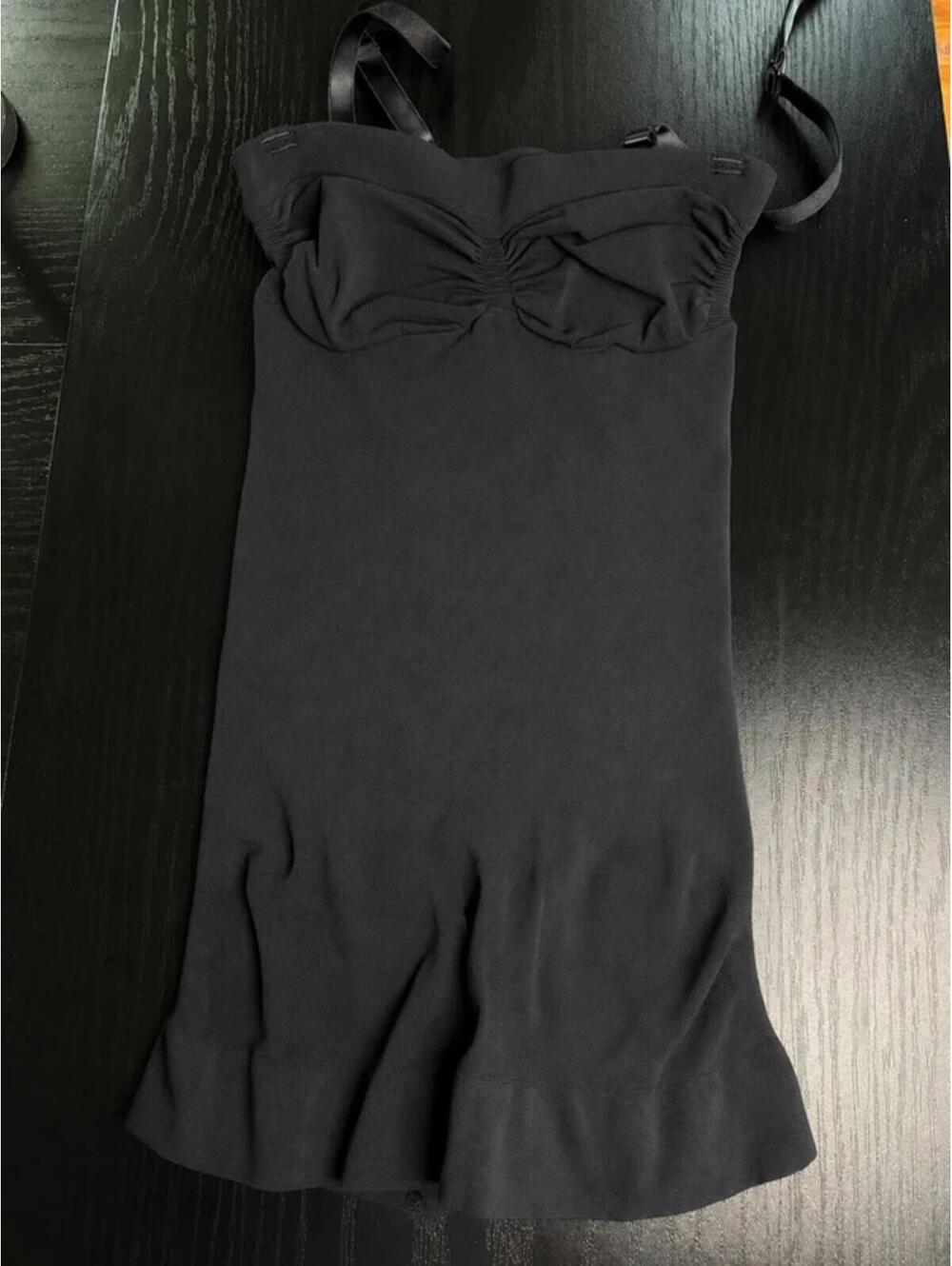 SKIMS Seamless Sculpt Mid-Thigh Bodysuit Onyx Medium NEW